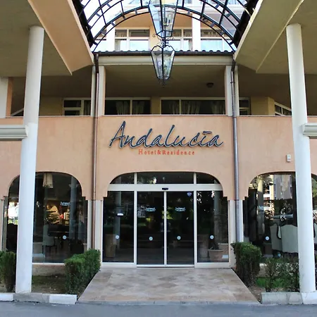 Апартаменты 2 Bedroom Komplex Andalusia Elenite With Terrasa And Sea Свети-Влас