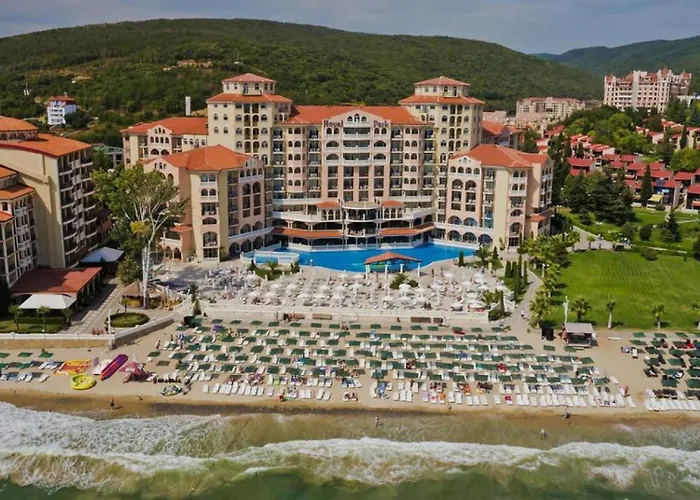 2 Bedroom Komplex Andalusia Elenite With Terrasa And Sea Свети Влас